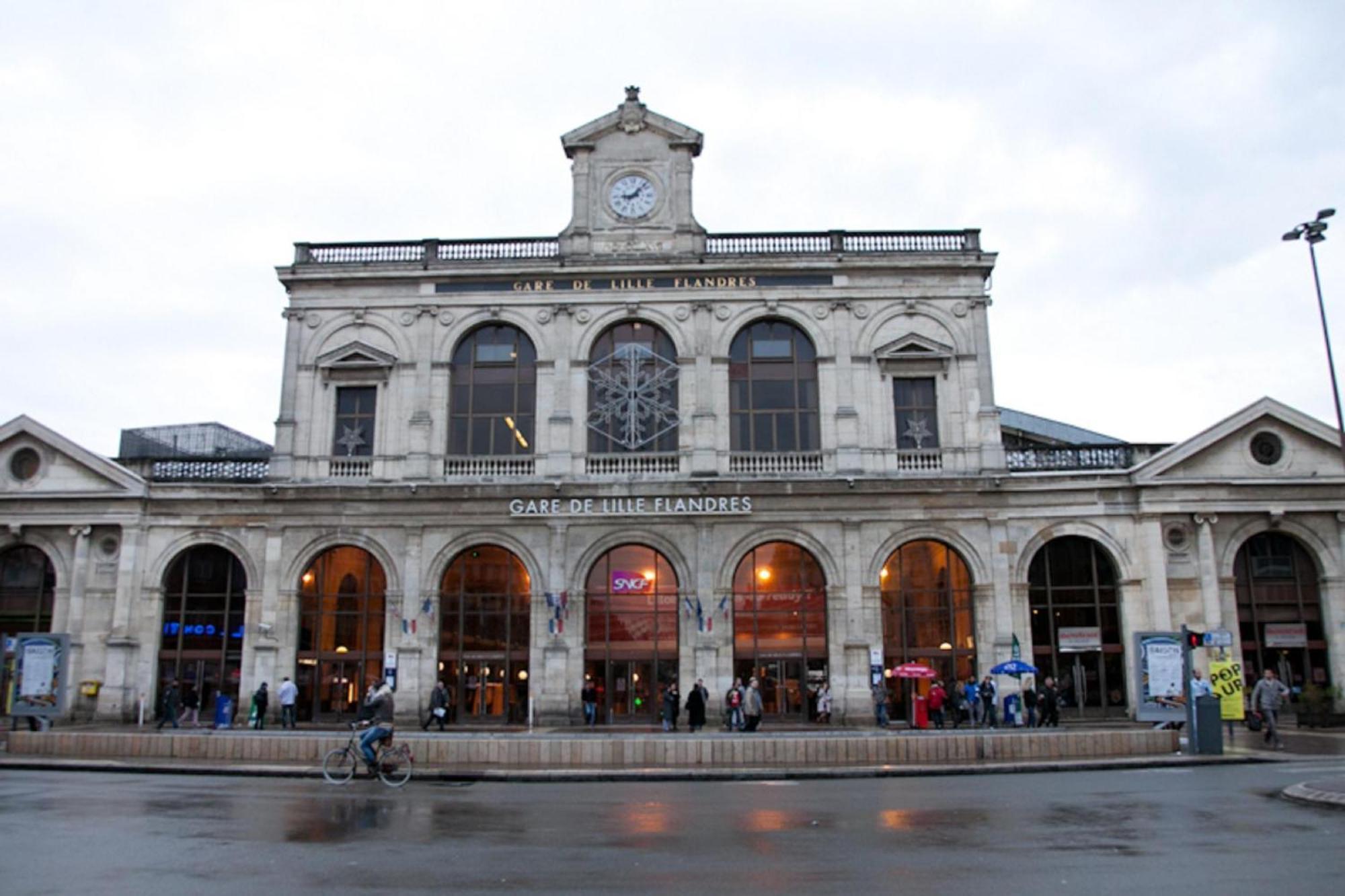 Hotel De Londres Lille Exterior photo